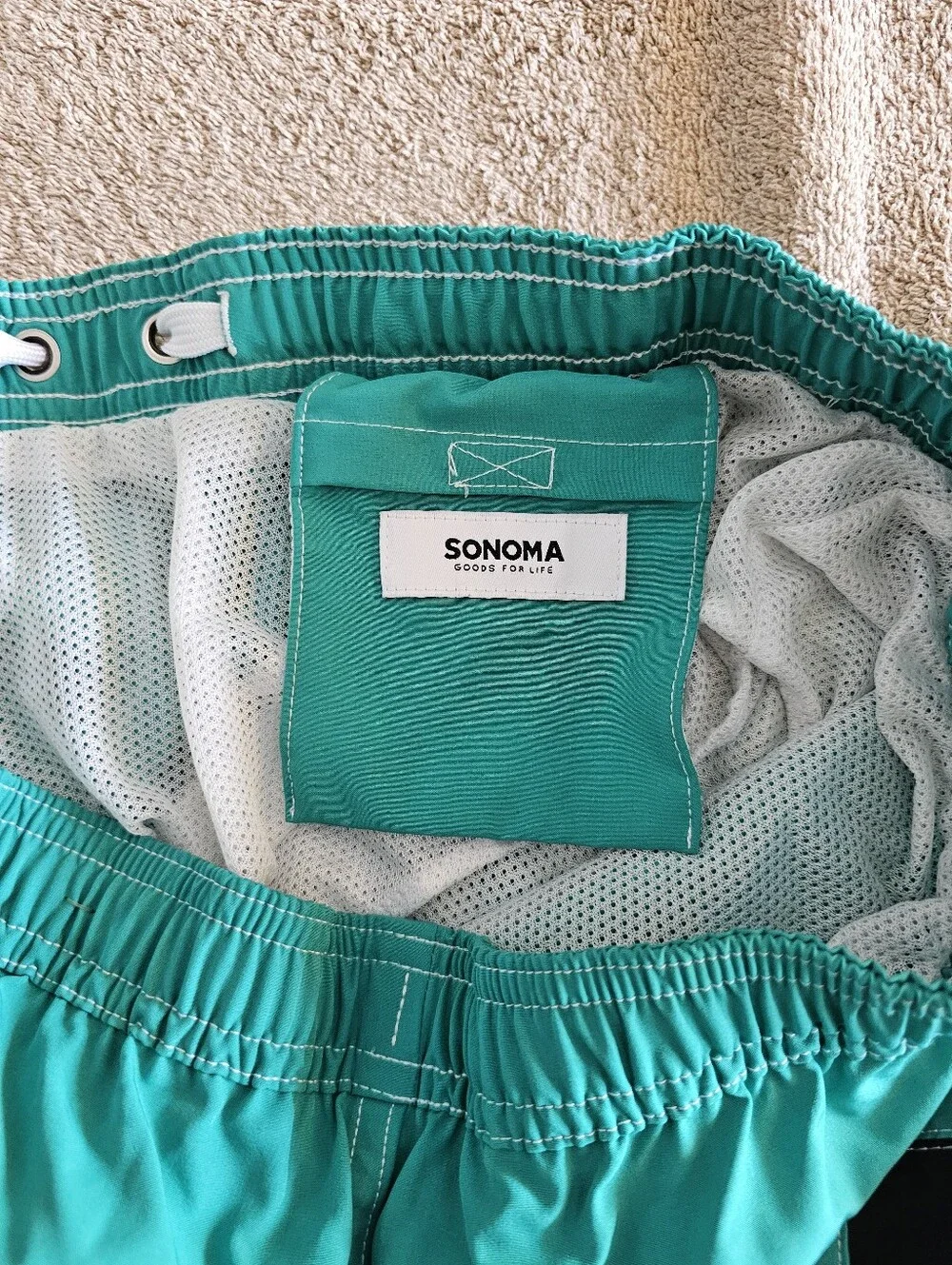 Sonoma Men's Two-Tone Black and Teal Swim Shorts